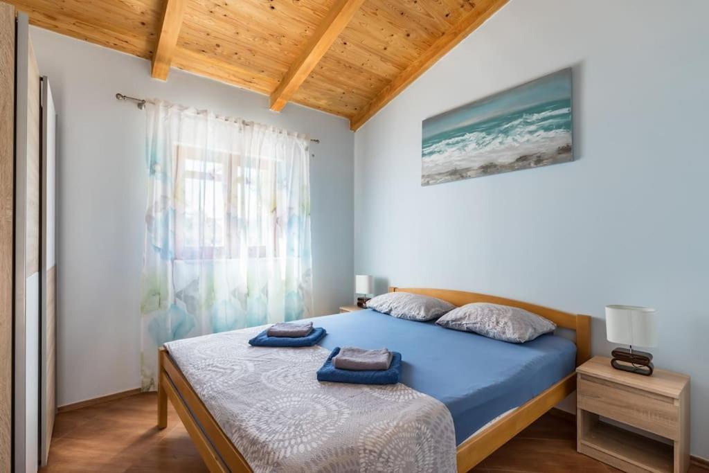 Beautiful Bay House Duga Villa Okrug Gornji Exterior photo